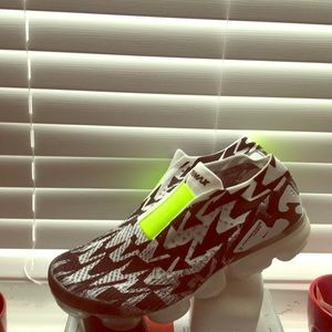 Acronym x Nike 8.5 -9